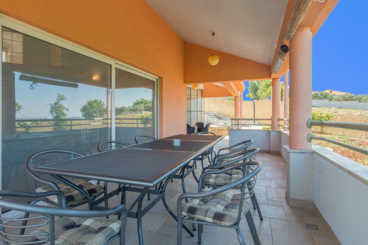 זאדאר Holiday Home Matela מראה חיצוני תמונה