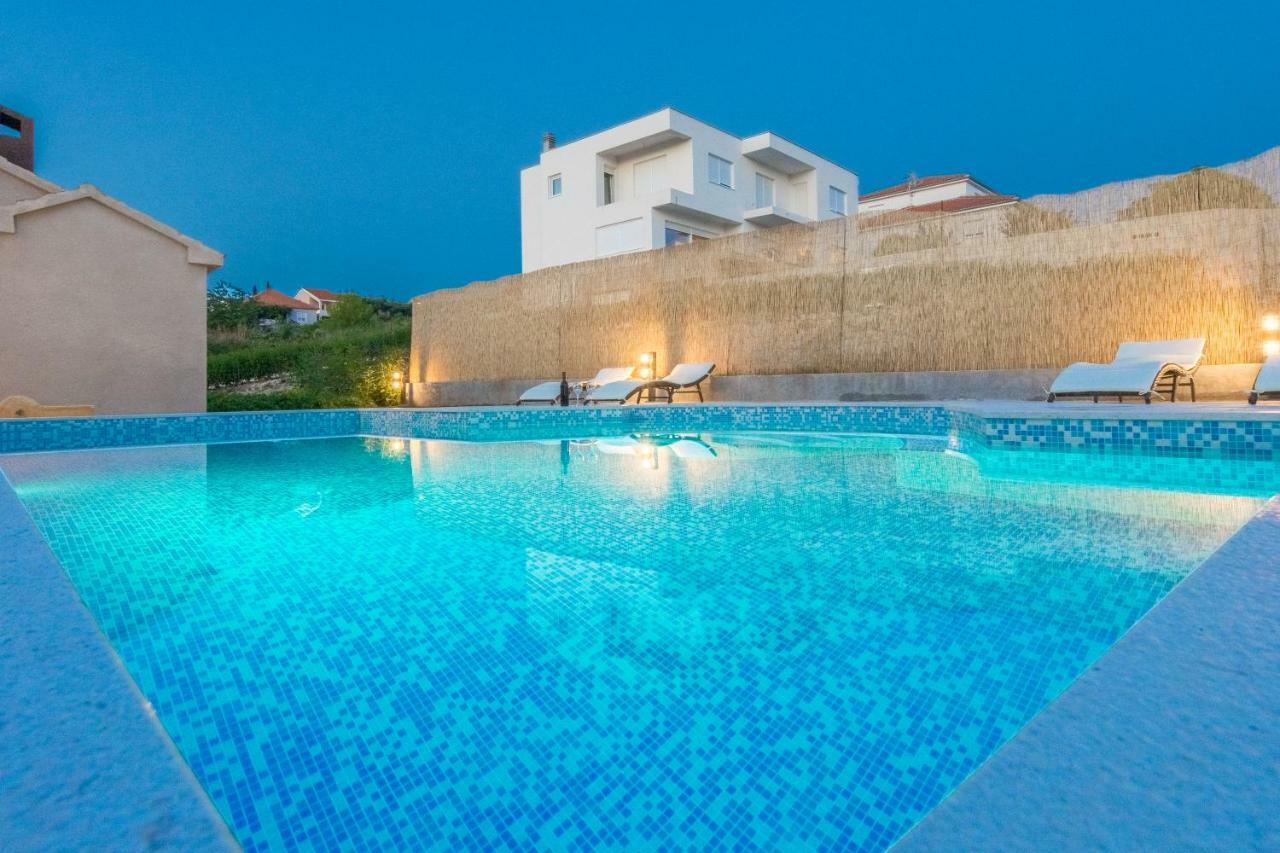 זאדאר Holiday Home Matela מראה חיצוני תמונה