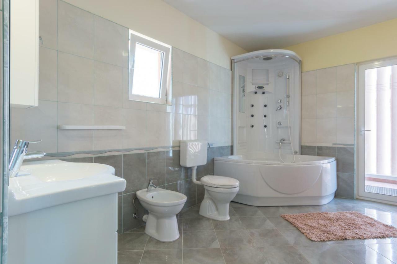 זאדאר Holiday Home Matela מראה חיצוני תמונה